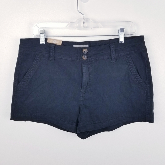BKE Buckle Black Mollie Shorts NWT, size 30 - Picture 1 of 9